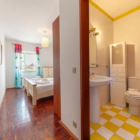 C09 - Casa Capelo In * ラゴス