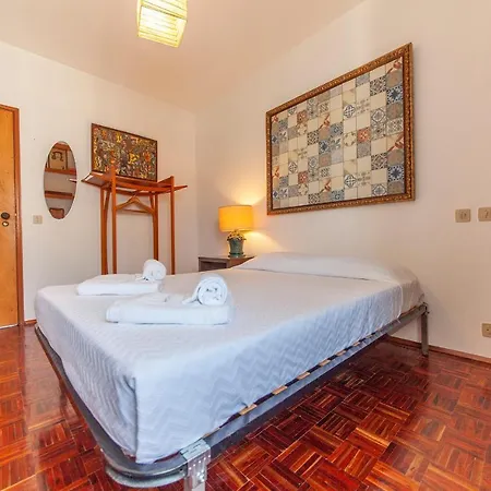 C09 - Casa Capelo In ラゴス